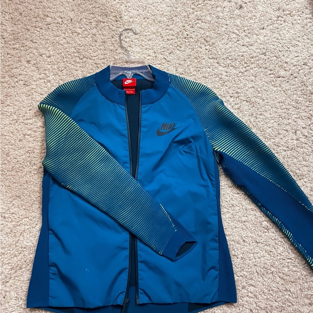 Nike Gradient Blue and Green Jacket